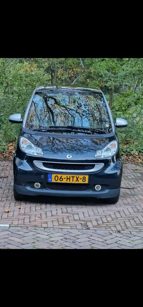 smart forTwo 1.0 Passion Zwart - 1