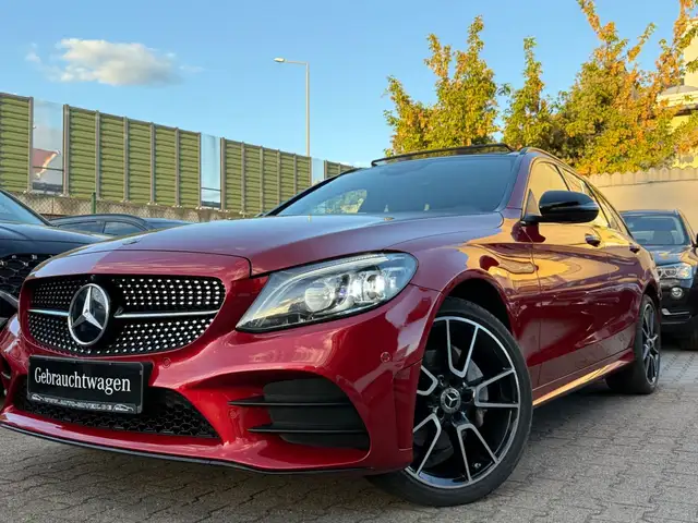 Mercedes-Benz C 200 4Matic T Modell AMG LINE LED PANO HeadUp