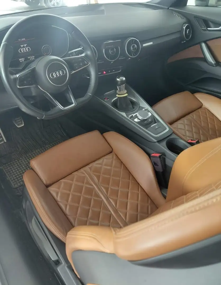 Audi TT TT Coupé 2,0 TDI ultraultra, S-Line Schwarz - 1