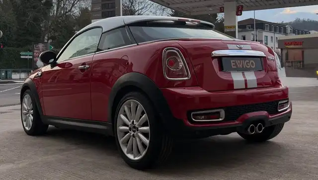 Mini Cooper view 5