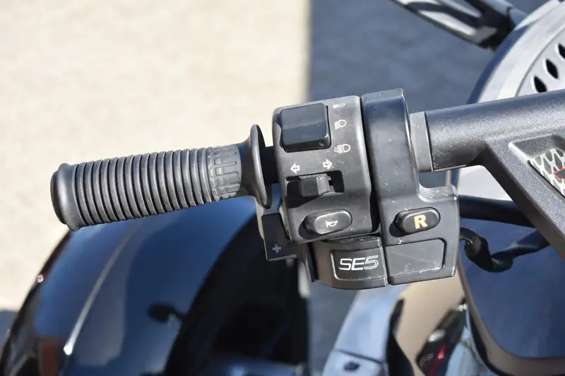 Bombardier CAN-AM Spyder RRS - foto 4