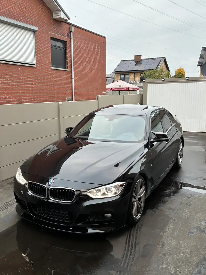 BMW 320 320d Sport Line - 2