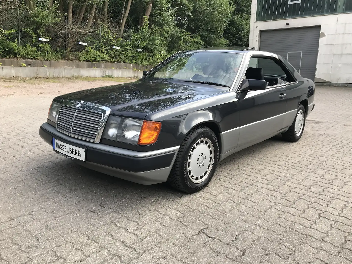 Mercedes-Benz 230 CE Coupe TÜV Service neu Negru - 1
