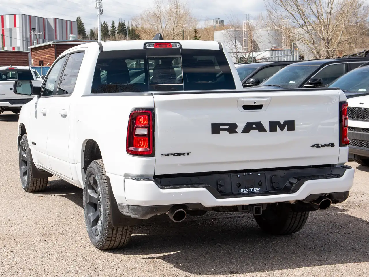 RAM 1500 снимка RAM 1500