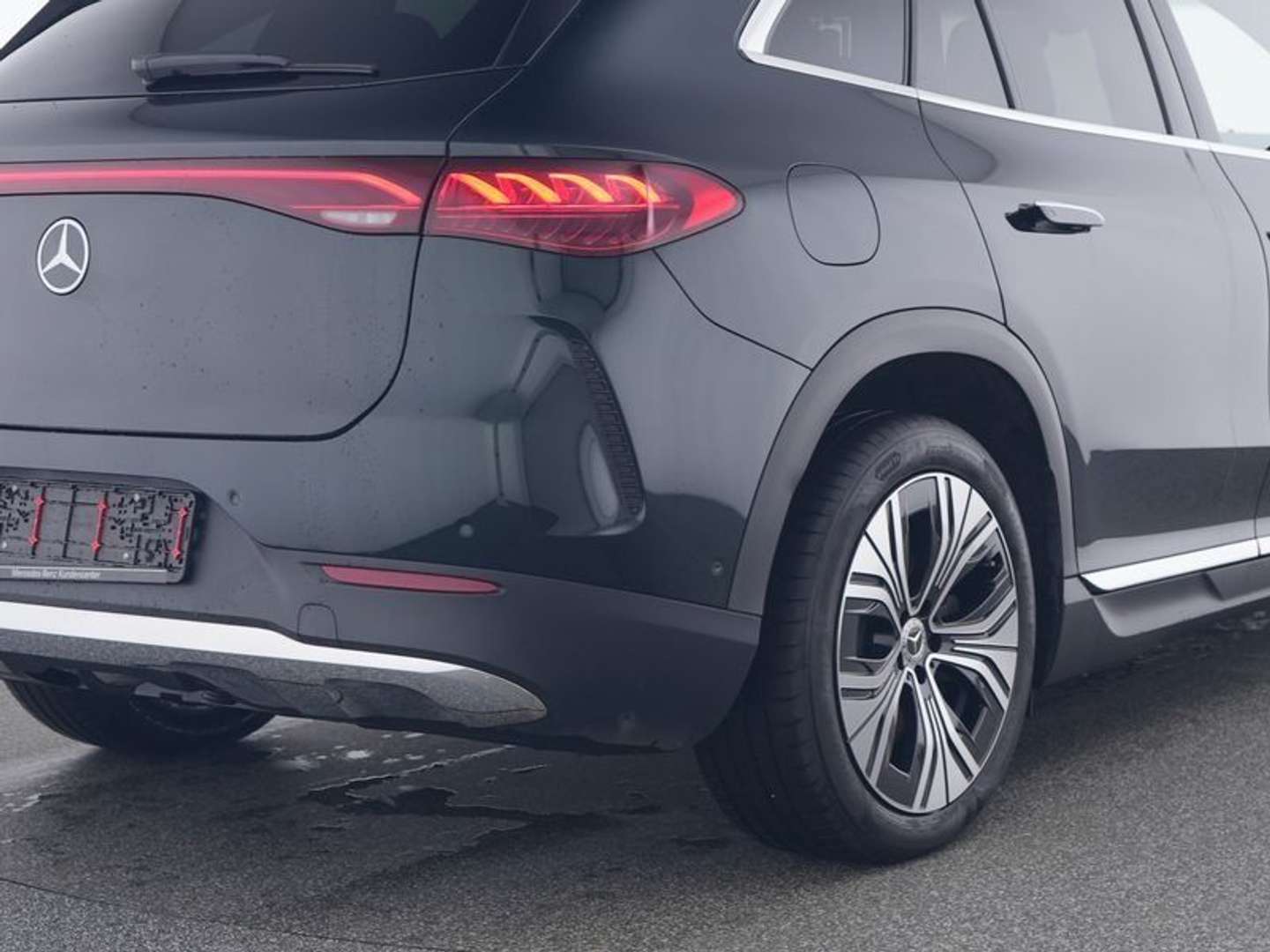 Mercedes EQE 350+ Premium Plus -  - Joinsteer - #2