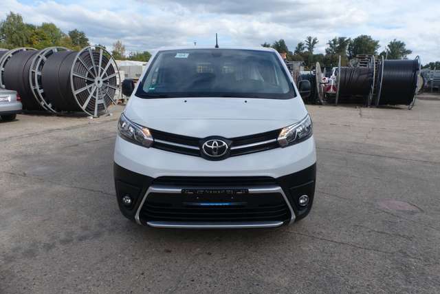 Toyota 2.0 L3 Meister*Temp*Klima*Nav*Kam*PDC*ASS