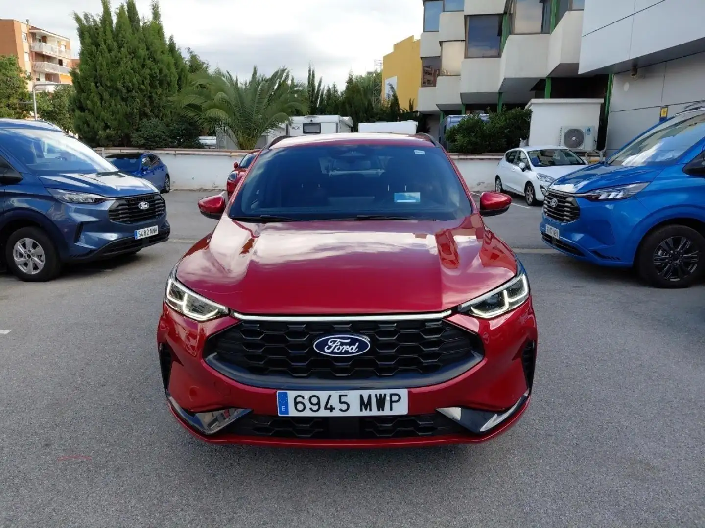 Ford Kuga ST-Line 2.5 Duratec FHEV 132kW Auto 180CV Rojo - 2
