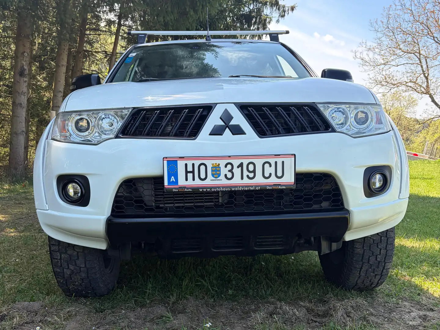 Mitsubishi L200 Weiß - 1