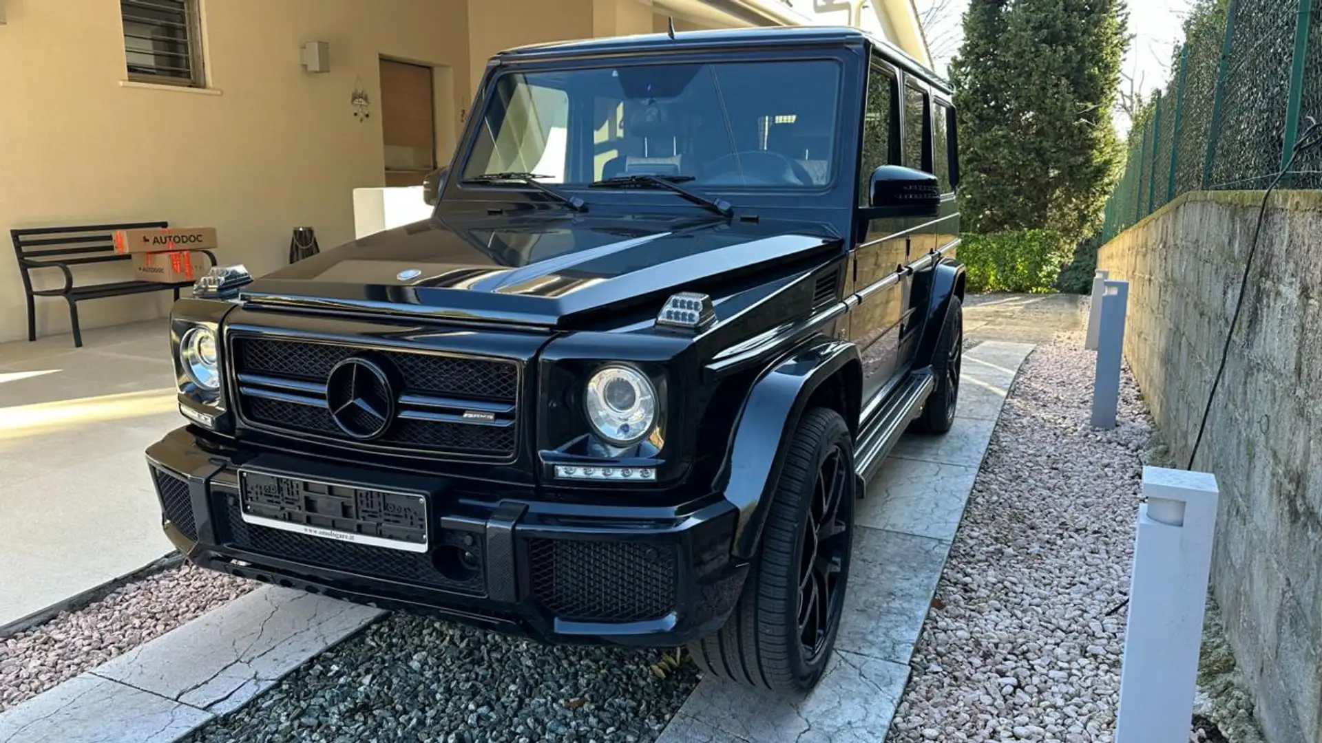 Mercedes-Benz G 63 AMG S.W. Noir - 1