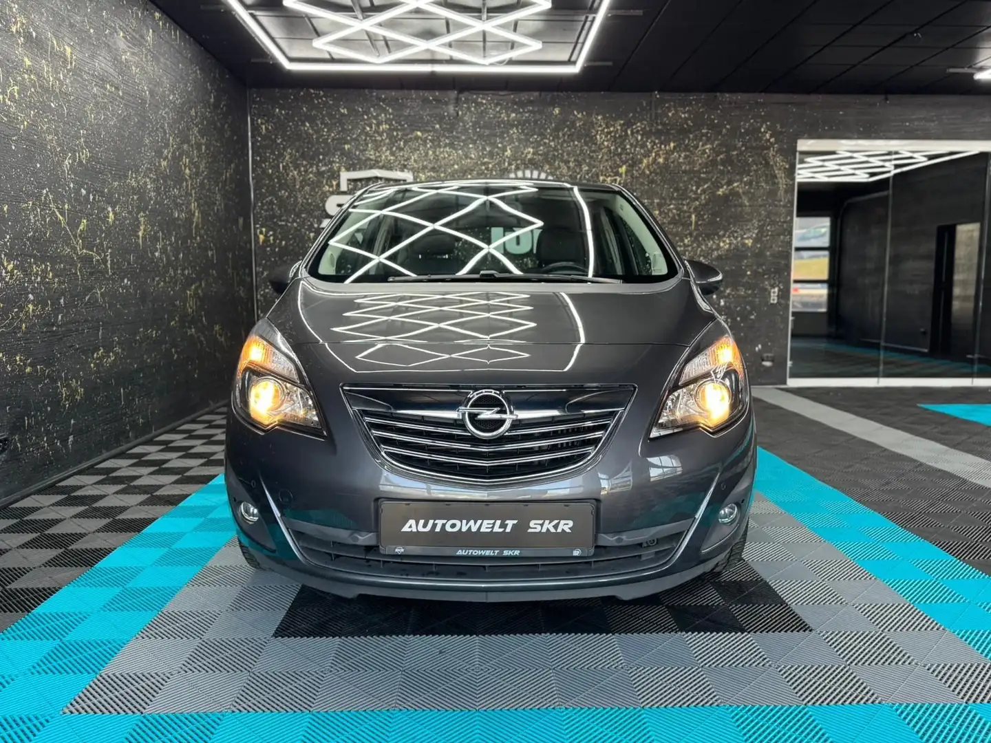 Opel Meriva B Innovation/SHZ/BHZ/AC/TEMP/M-Lenk Gris - 2