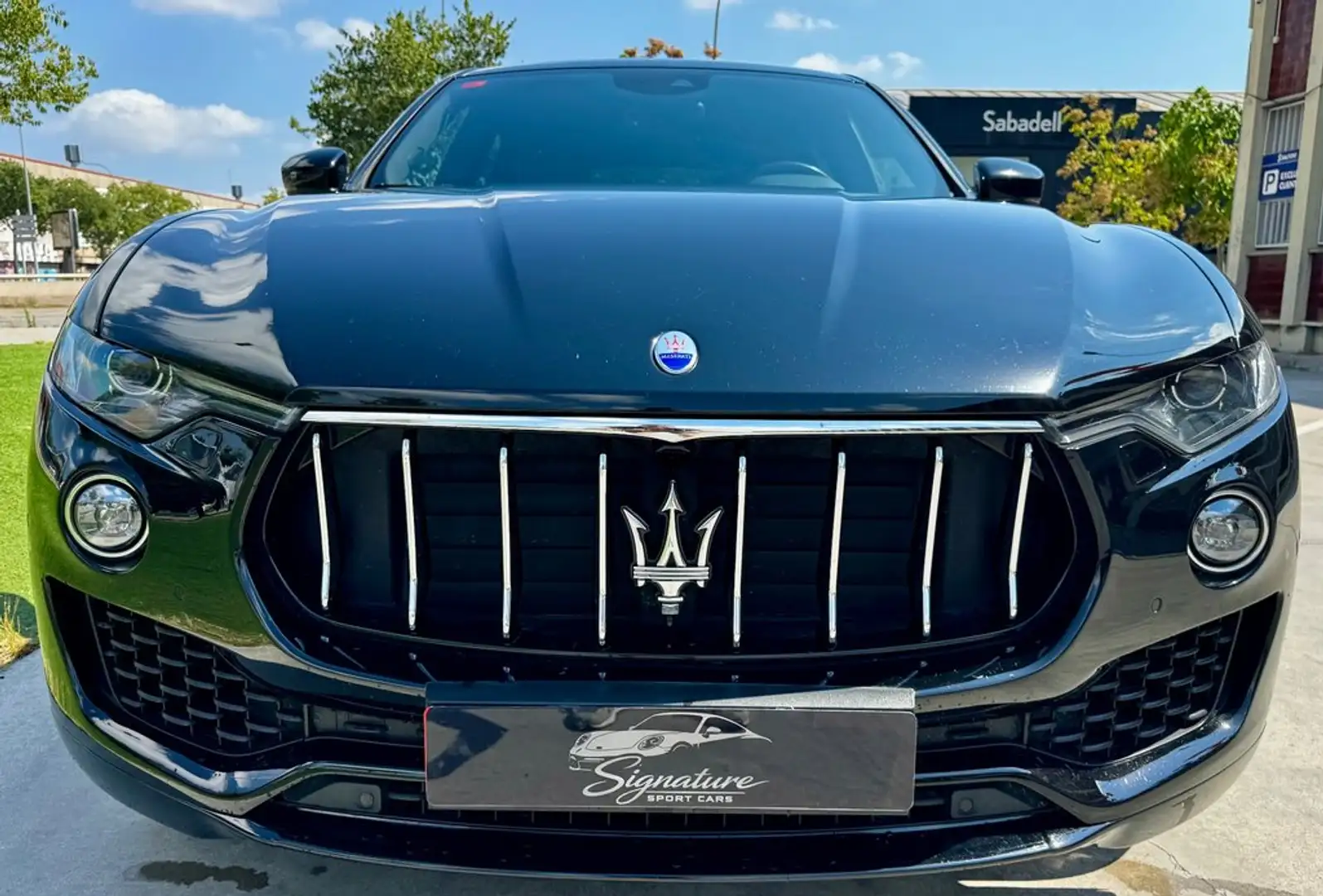 Maserati Levante Diesel Negro - 2