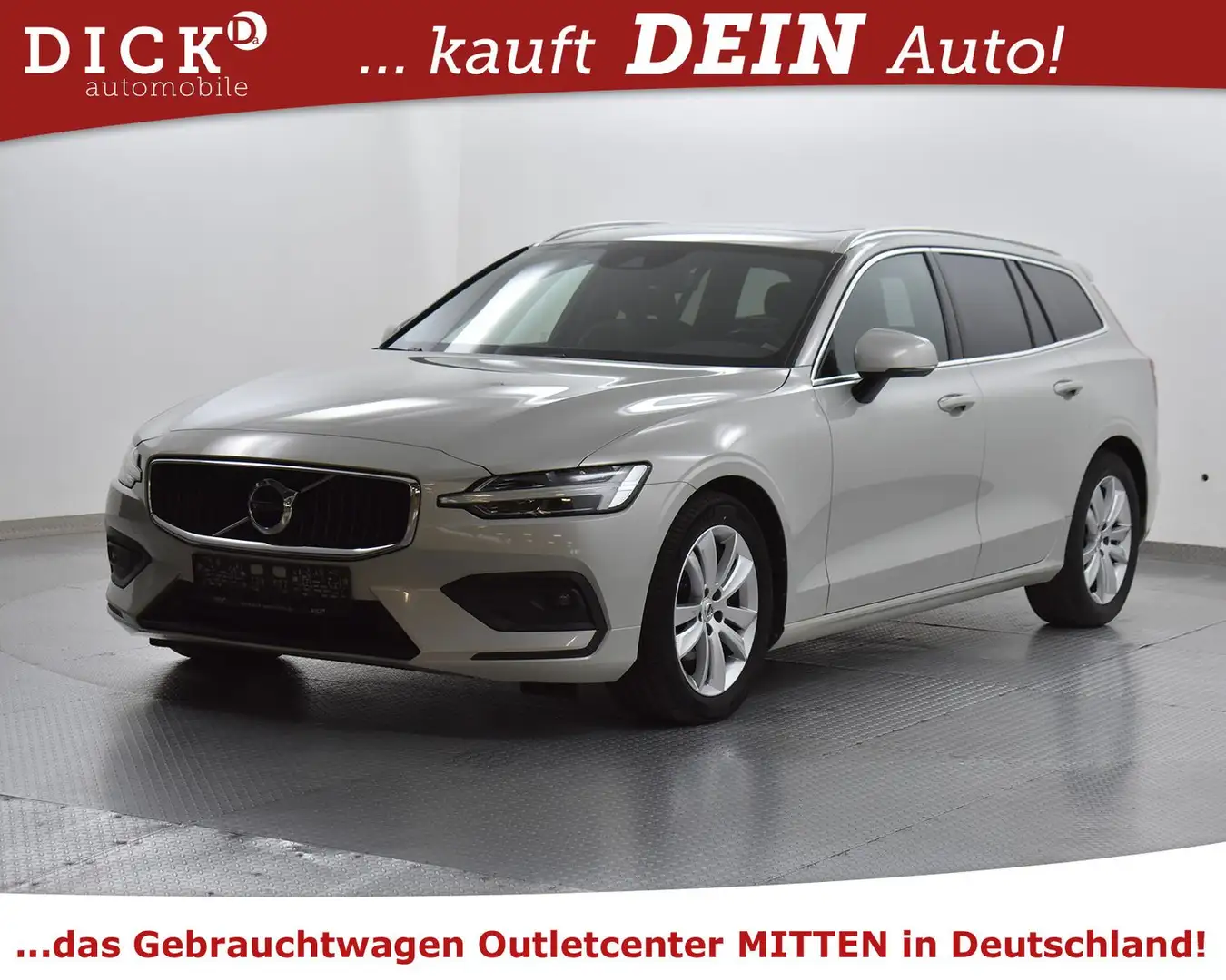 Volvo V60 D4 Aut Momen PANO+VIRTU+KAM+LED+SHZ+DAB+TEMP Grau - 2