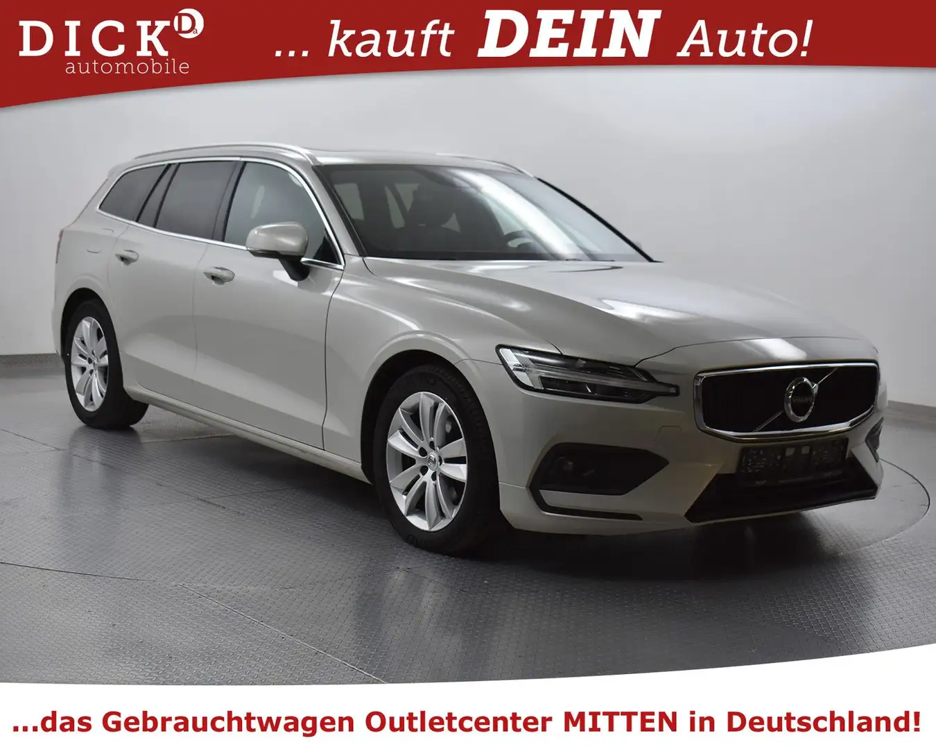 Volvo V60 D4 Aut Momen PANO+VIRTU+KAM+LED+SHZ+DAB+TEMP Grau - 1