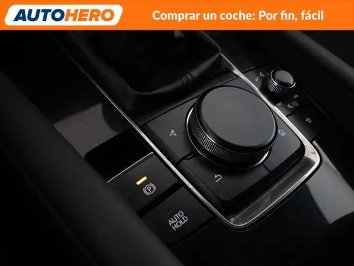 Mazda 2019, foto 29
