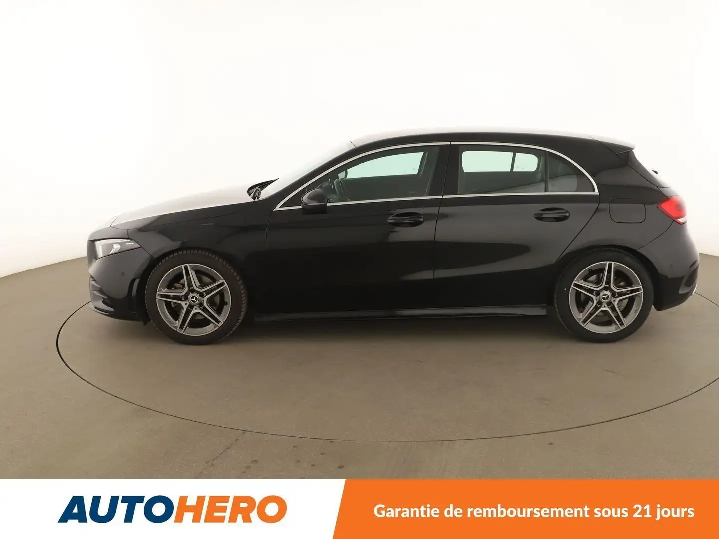 Mercedes-Benz A 200 200 AMG Line 7G-DCT Noir - 1