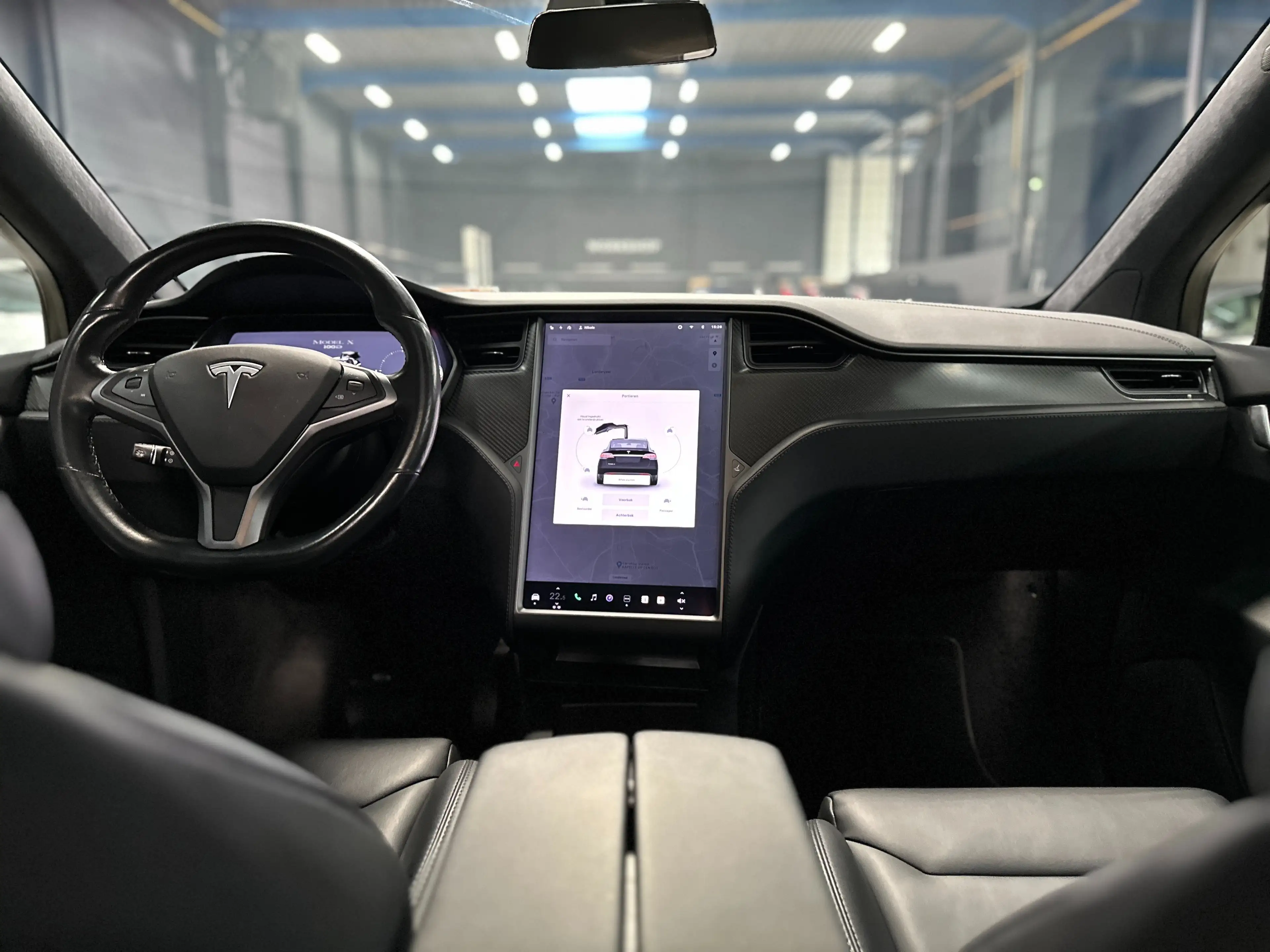 Tesla Model X LONG RANGE 100D - TOW HOOK - AUTOPILOT - CARBON — photo 14