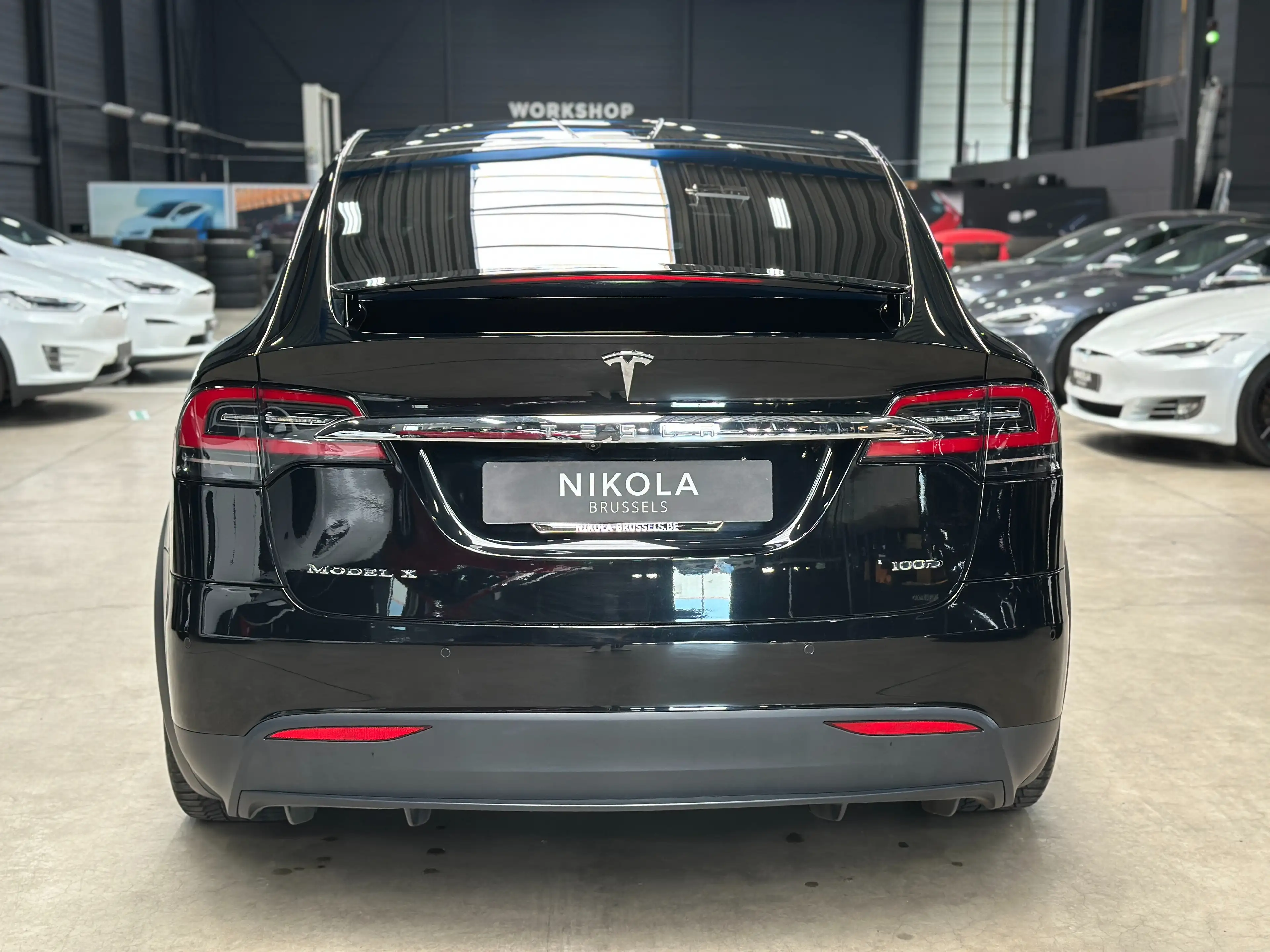 Tesla Model X LONG RANGE 100D - TOW HOOK - AUTOPILOT - CARBON — photo 7