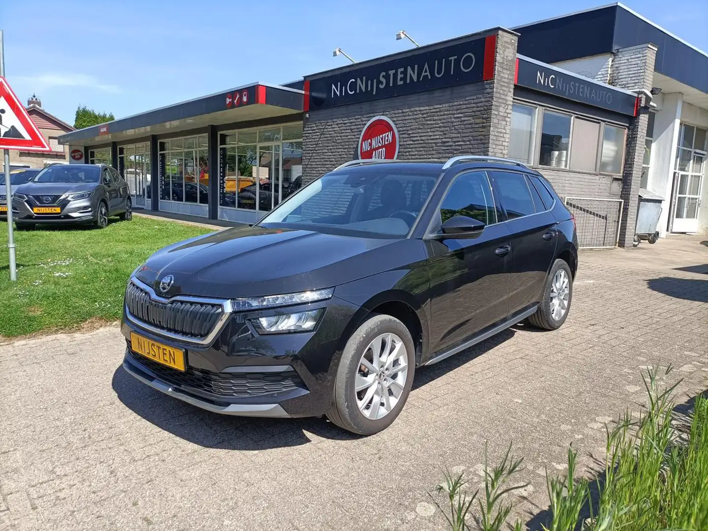 Skoda Kamiq 1.0 TSI 110pk Style Automaat, Navi via app, C Negro - 1