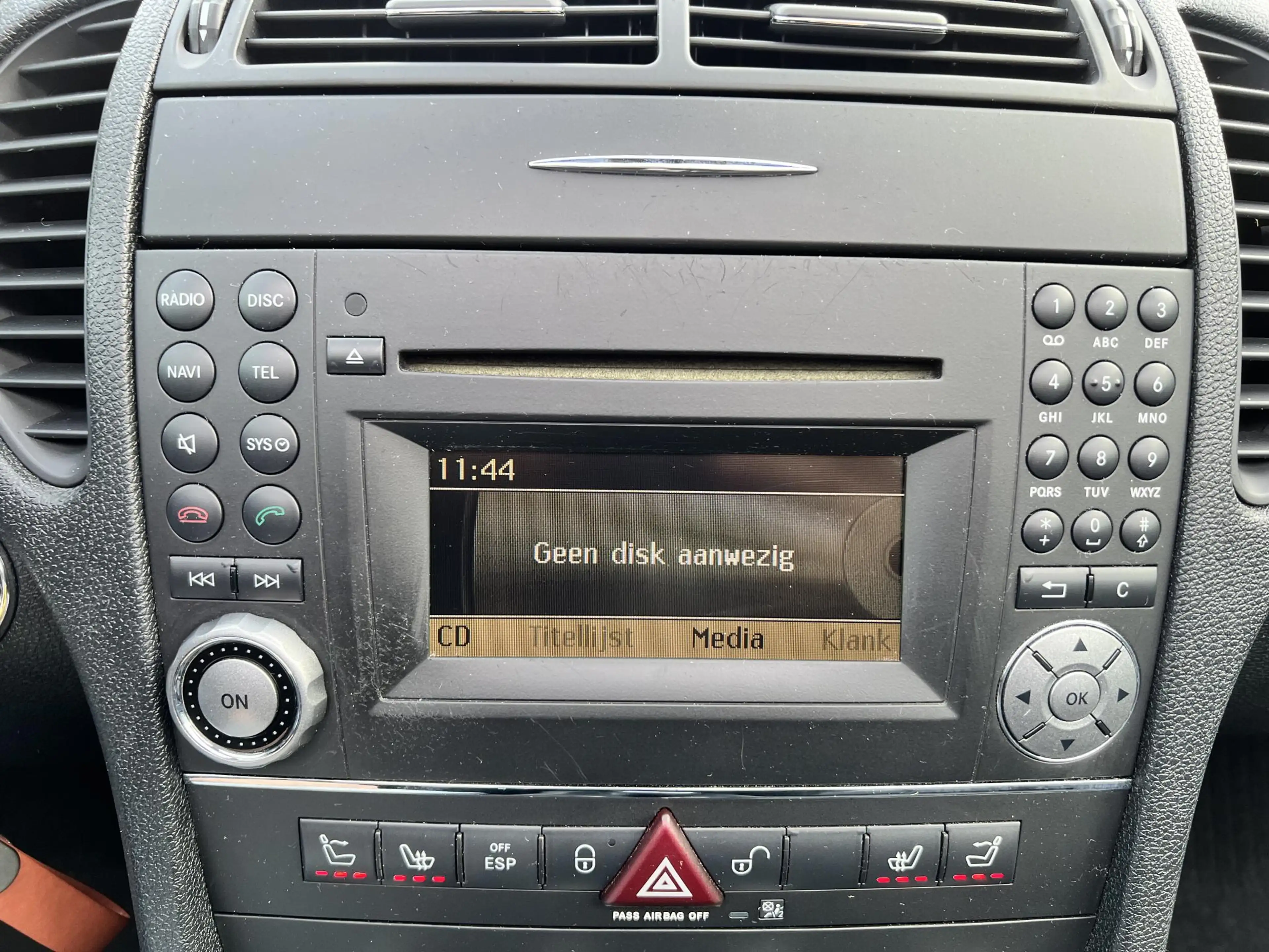 Mercedes-Benz SLK 200 K. Prestige Plus /Apple Carplay/Stoelverw./Nekverw — photo 23