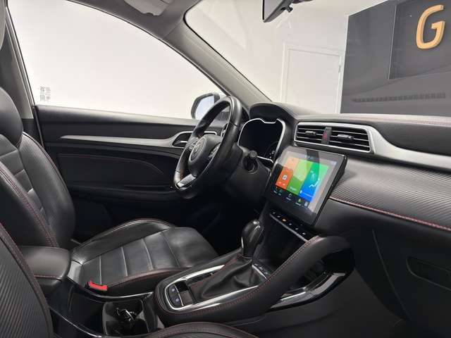MG ZS — photo 13