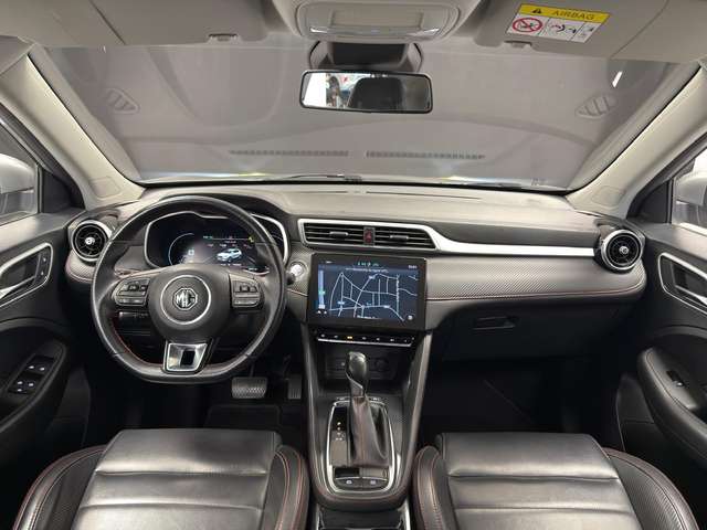 MG ZS — photo 9