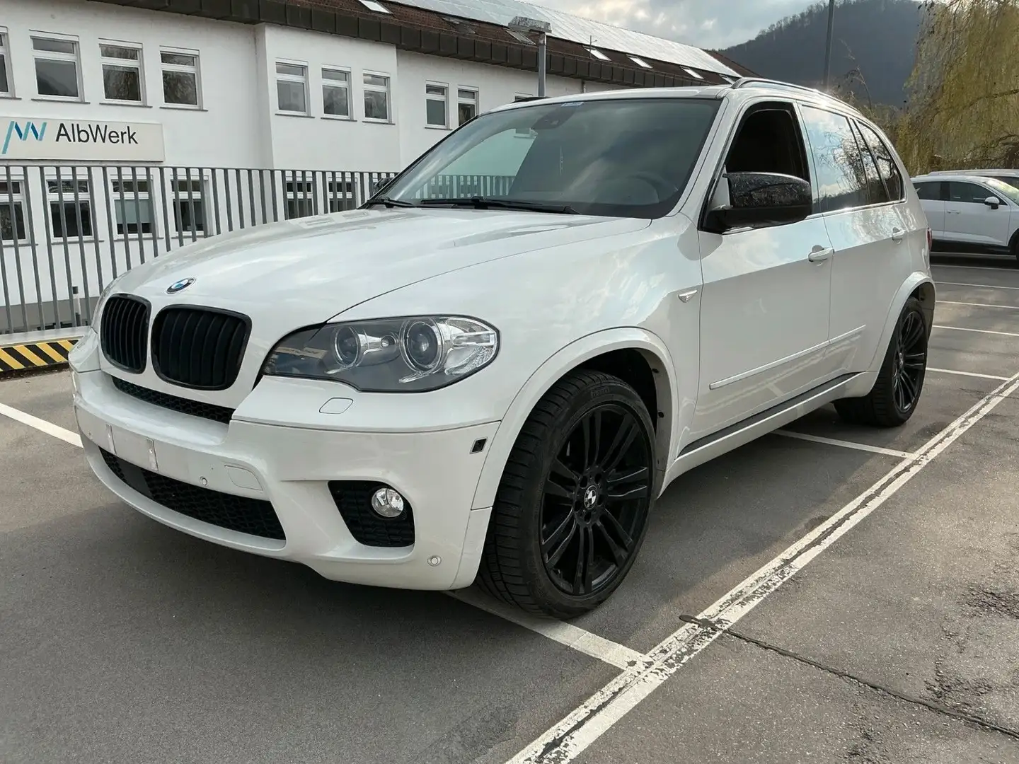 BMW X5 xDrive 50i +M-PAKET+PANO+360°+MOTOR ÜBERHOLT+ Blanco - 1