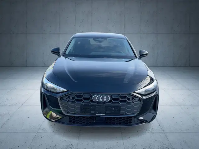 Audi A5 view 9