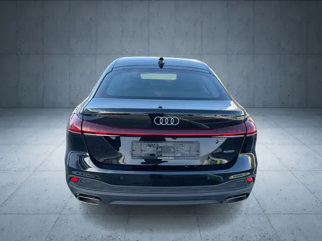 Audi A5 view 5