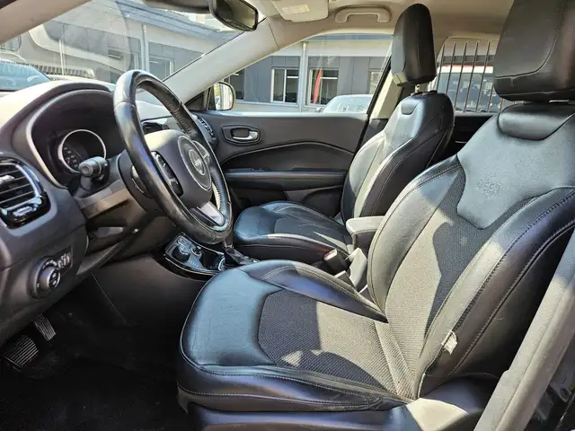 Jeep Compass view 8