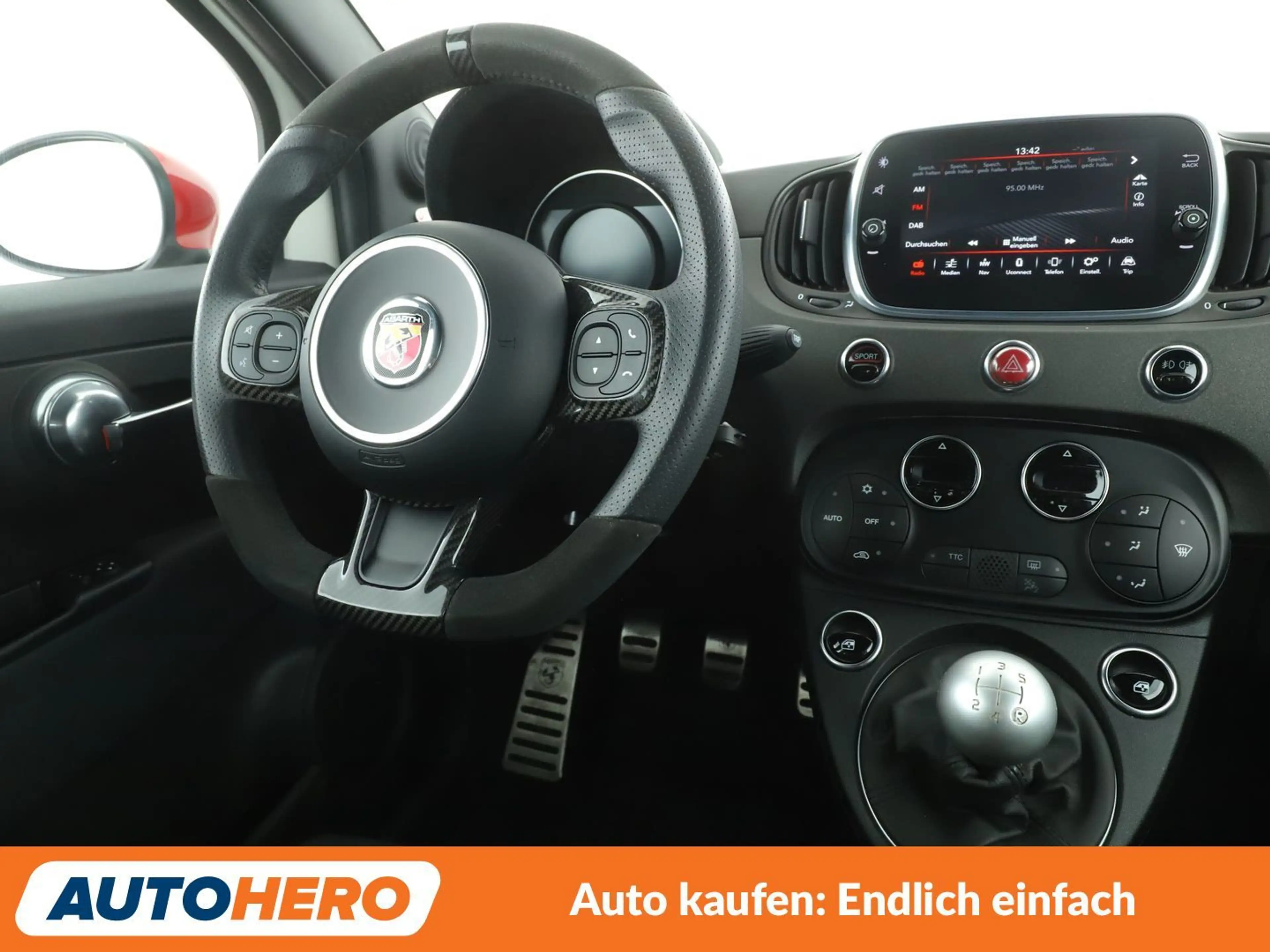 Abarth 595C 1.4 Competizione *NAVI*BiXENON*PDC*ALU*KLIMA* — photo 13