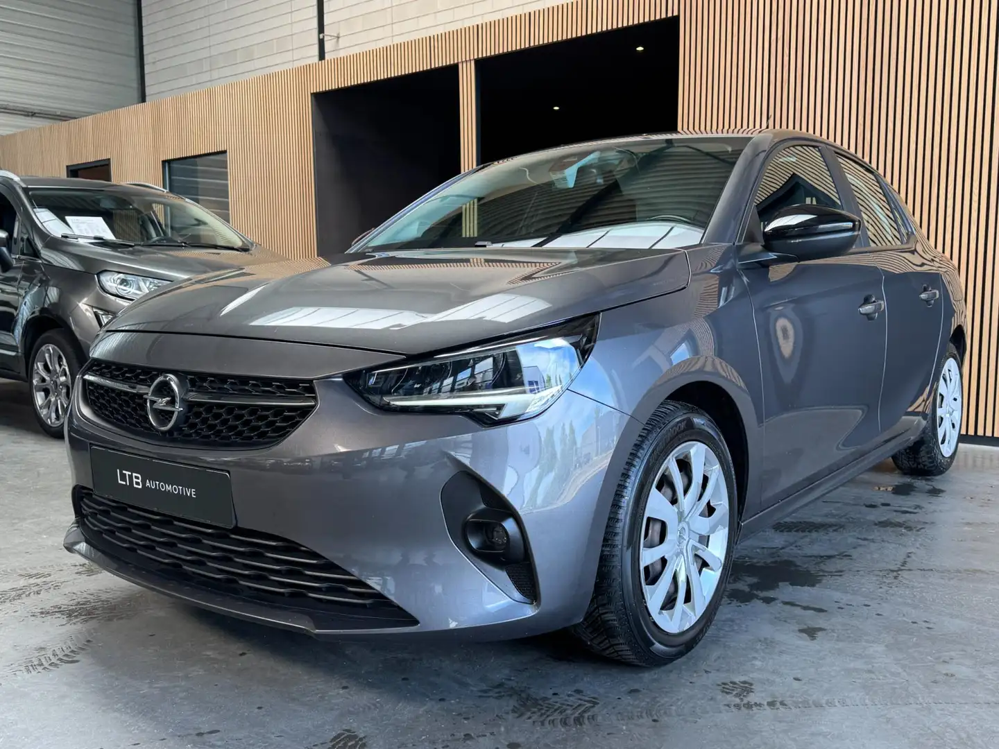 Opel Corsa 1.2 Edition Automaat Camera|Carplay|Cruise|APK Grijs - 1