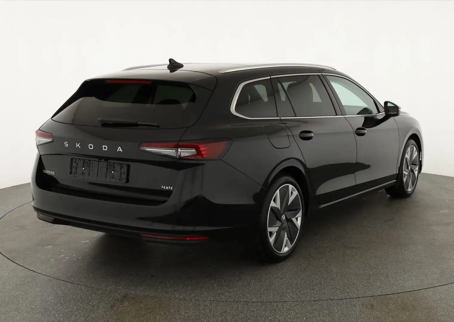 Skoda Superb Combi 2.0 TDI 142 kW 4x4 Selection DSG Selectio... Schwarz - 2