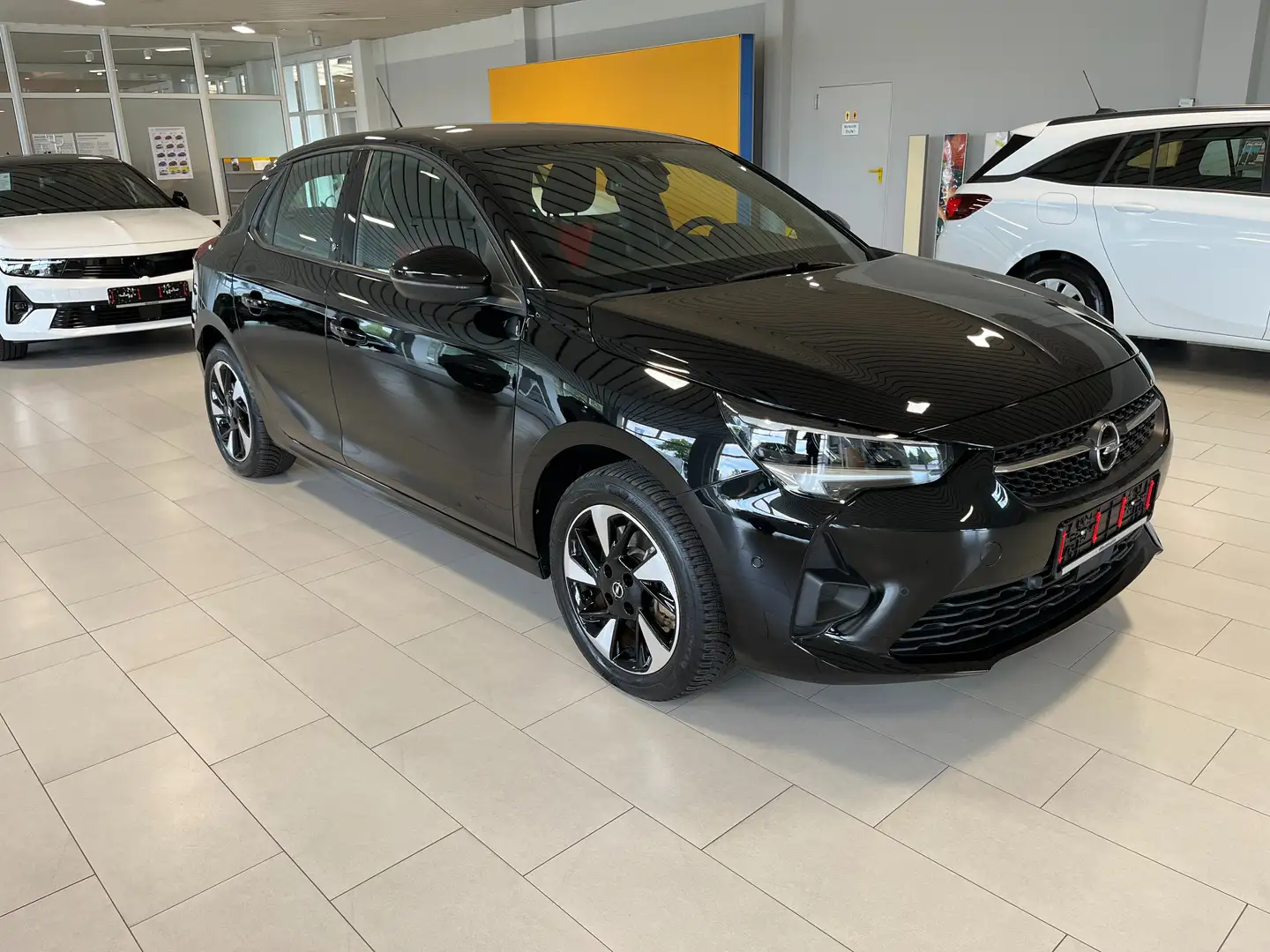 Opel Corsa-e e GS Line Noir - 1