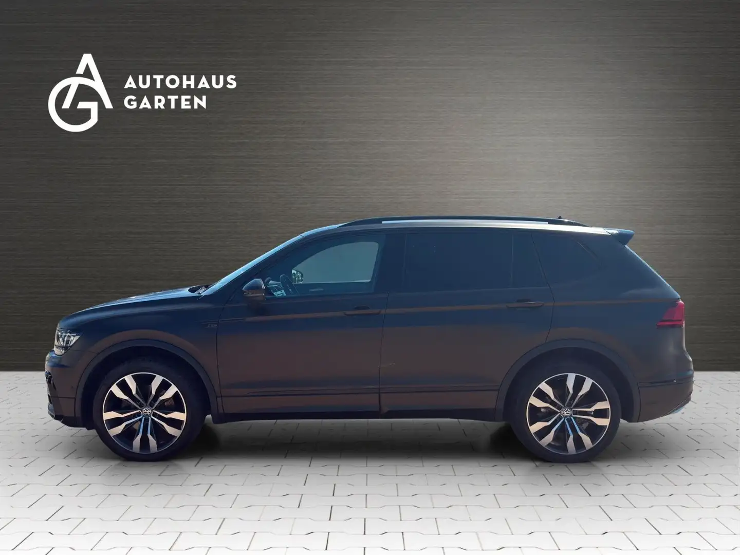 Volkswagen Tiguan Allspace Tiguan 2.0TDI Allspace R-Line 4Motion LED Navi Grijs - 2