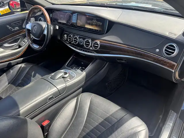 Mercedes-Benz S-Class view 13
