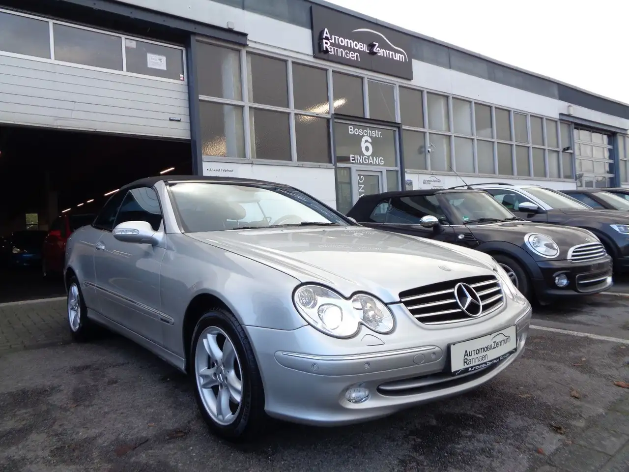 Mercedes-Benz CLK 320
