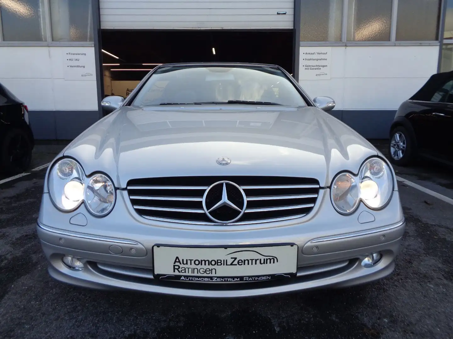 Mercedes-Benz CLK 320 Cabrio Avantgarde 2.HD*XENON*LEDER*NAVI* Срібний - 2