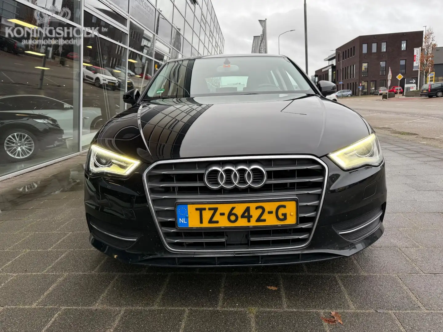 Audi A3 Sportback 1.4 TFSI CoD Ambition Pro Line S Noir - 2