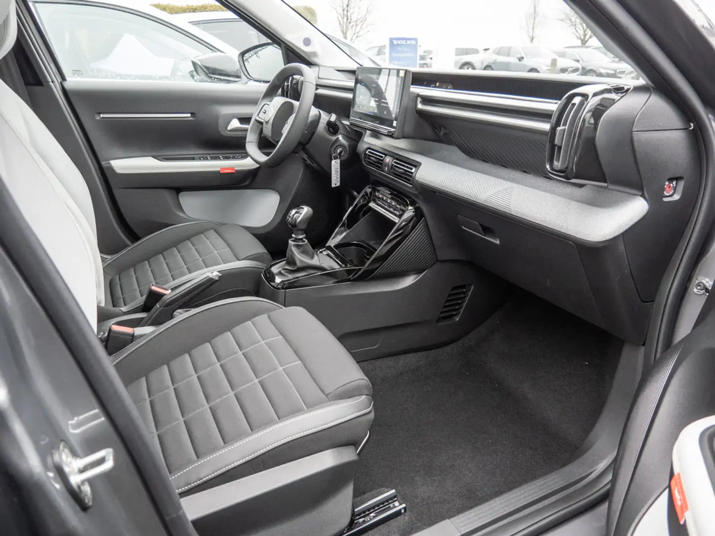 Citroen C3 1.2 PureTech 100 MAX KAMERA NAVI HUD LED Gris - 2