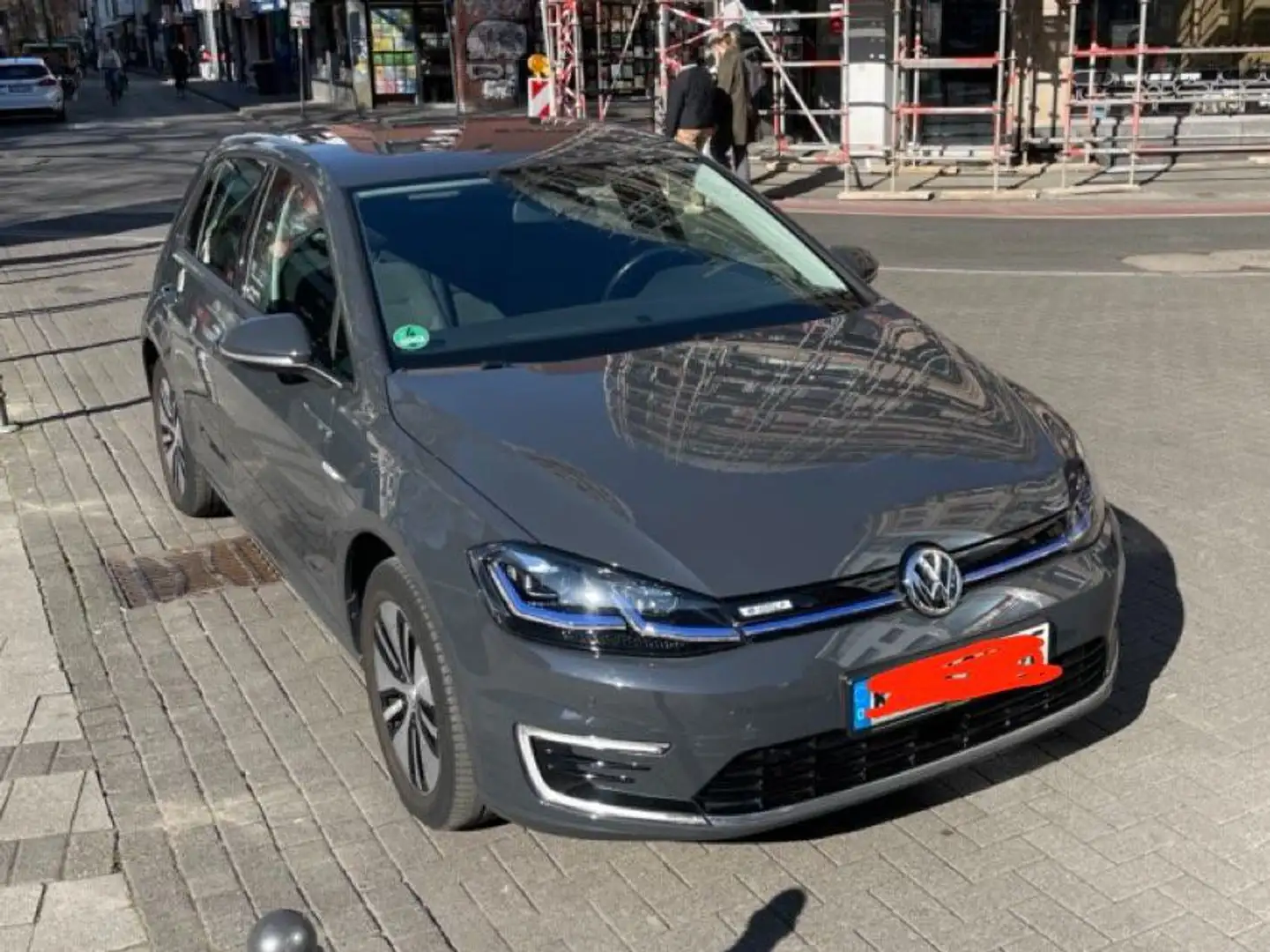 Volkswagen e-Golf e-Golf Grau - 1