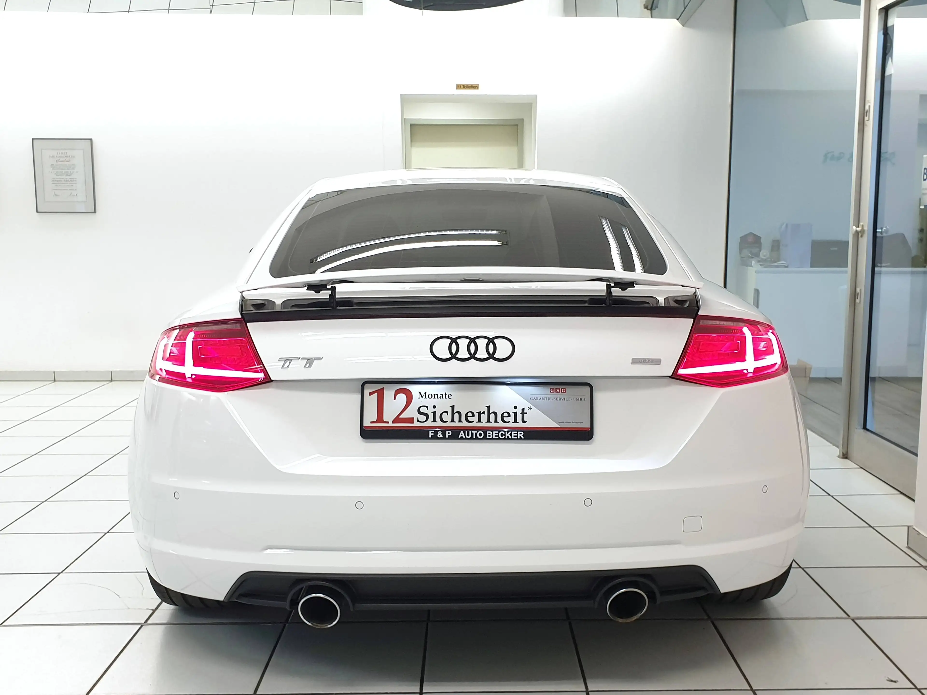 Audi TT TT Coupe 2.0 TDI Ultra 1.Hand Scheckheft VC DAB — photo 5