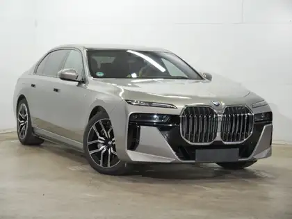 Annonce voiture d'occasion BMW i7 - CARADIZE