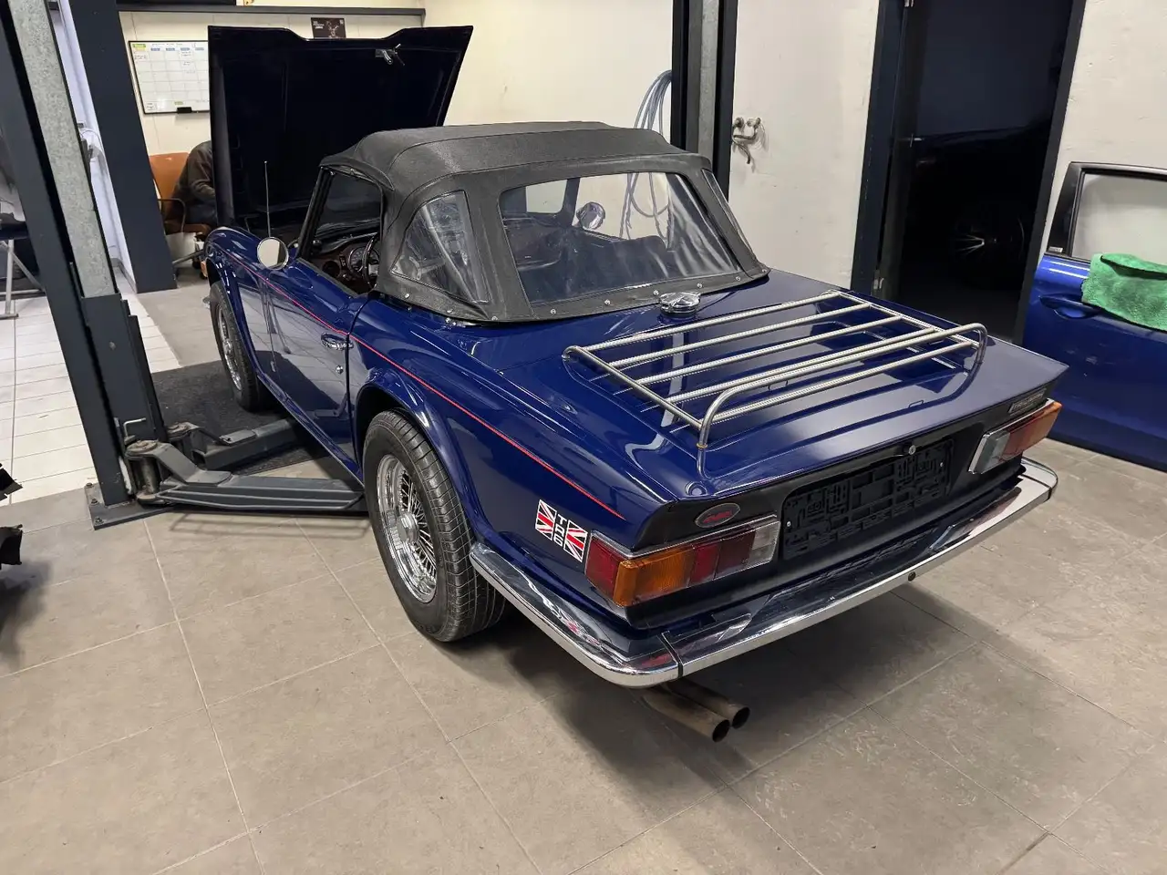 Triumph TR6 Roadster / H-Kennzeichen / Speichenräder, foto 4