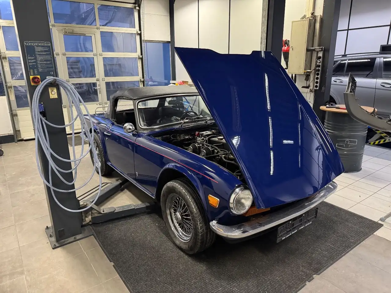 Triumph TR6 Roadster / H-Kennzeichen / Speichenräder, foto 5
