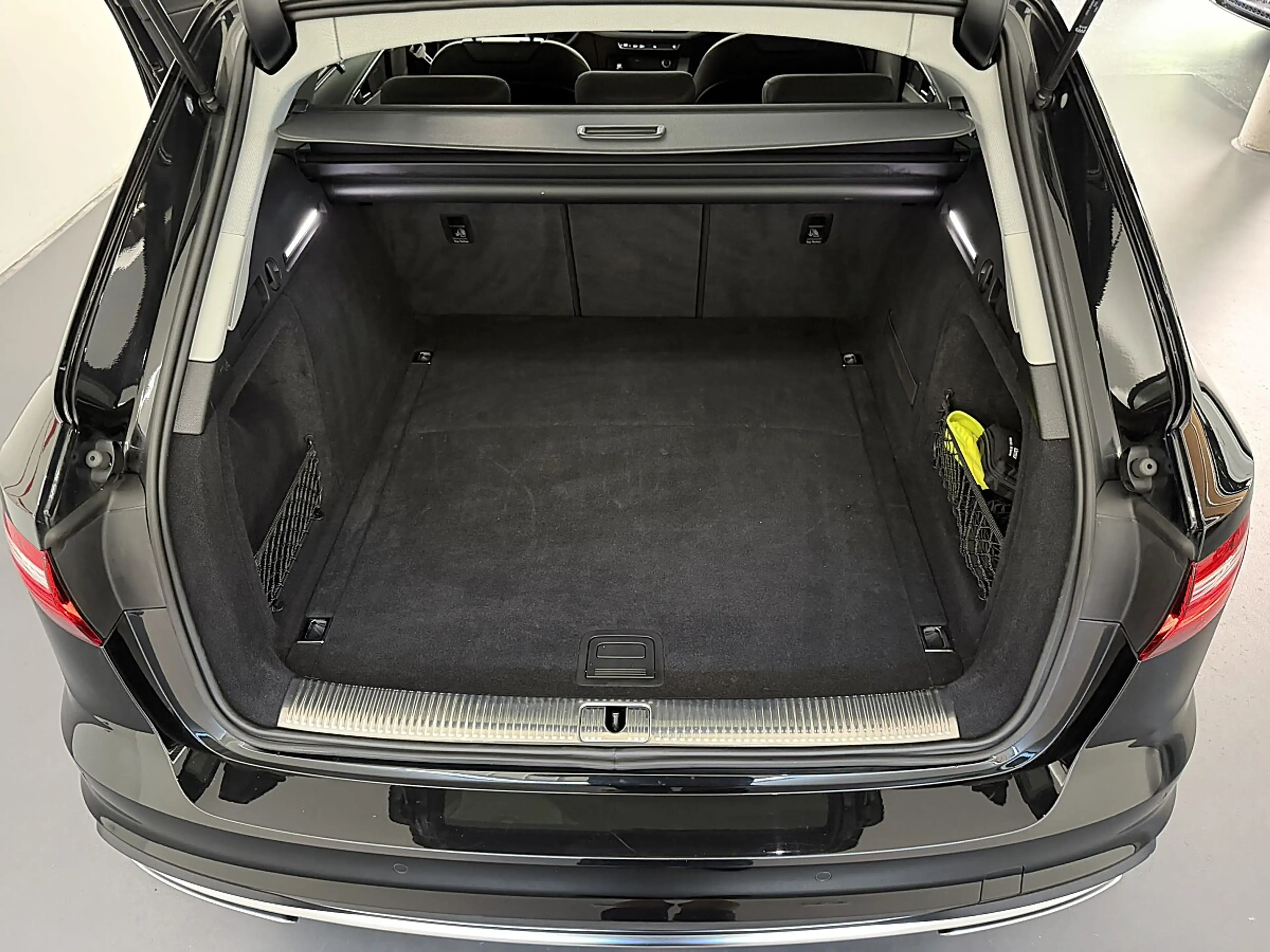 Audi A4 Avant 40TDI quattro advanced S-tronic *Standhei... — photo 14