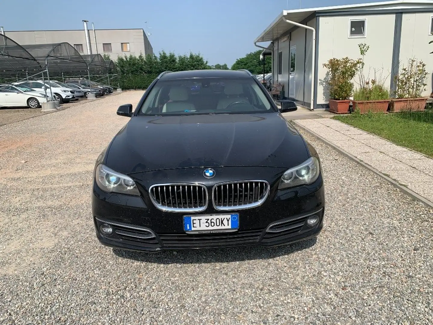 BMW 530 d xDrive 258CV Touring Luxury Black - 2