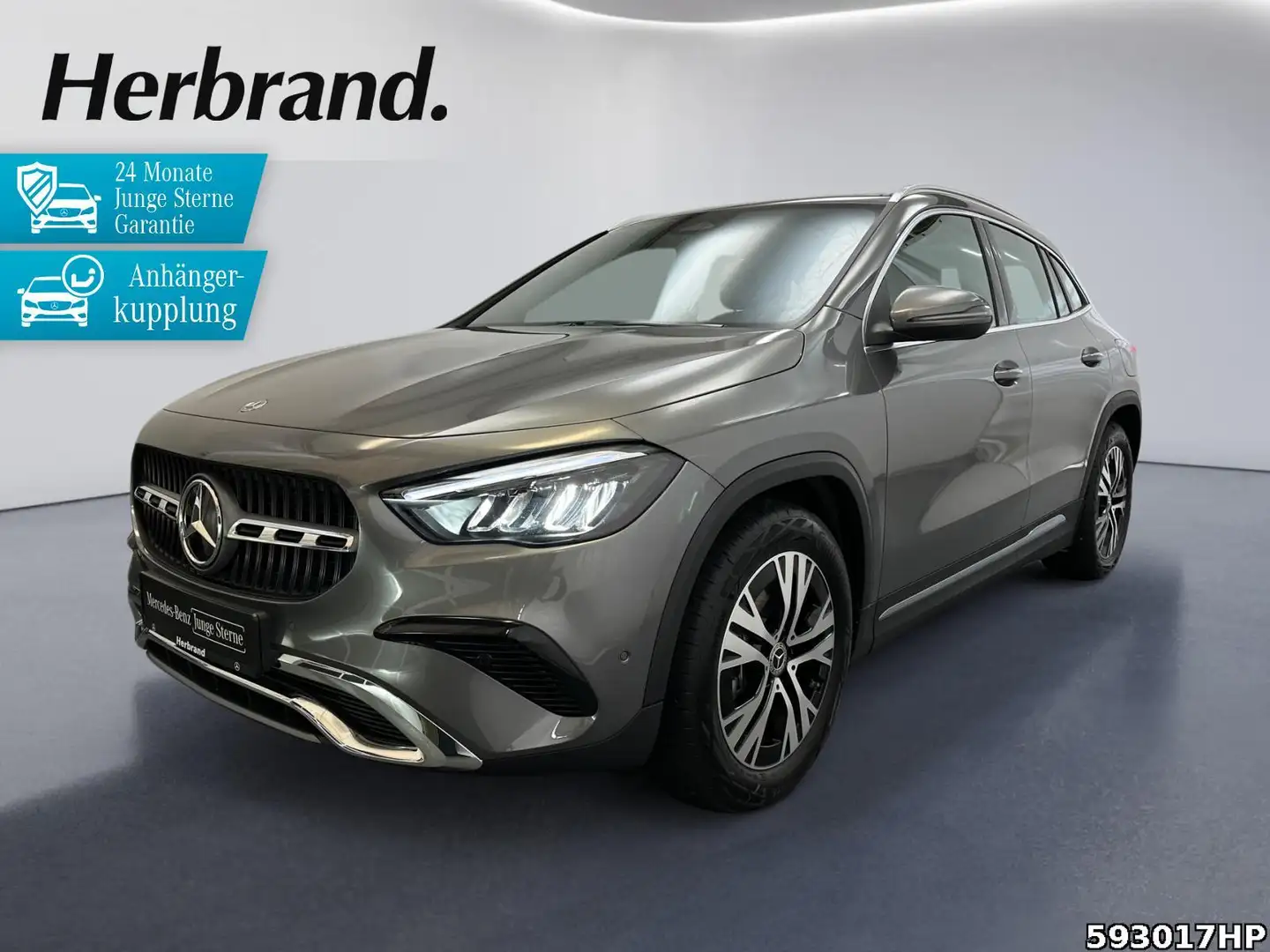Mercedes-Benz GLA 200 Progressive AHK DISTRONIC Rückfahrkamera Grau - 1
