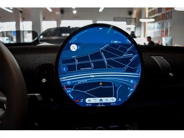 Mini Cooper Cooper view 13