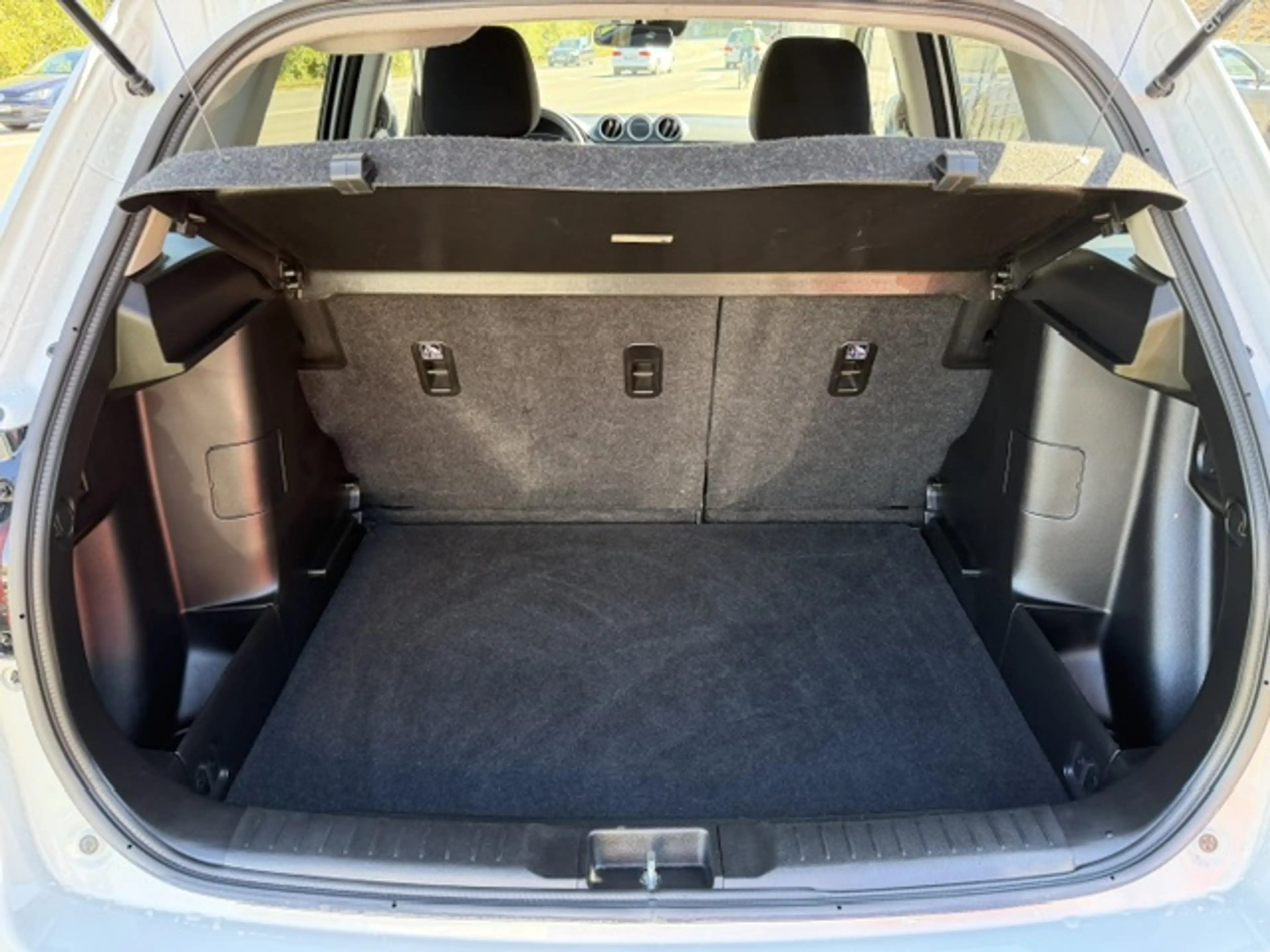Suzuki Vitara Vitara 1.4 Boosterjet Hybrid Comfort — photo 14