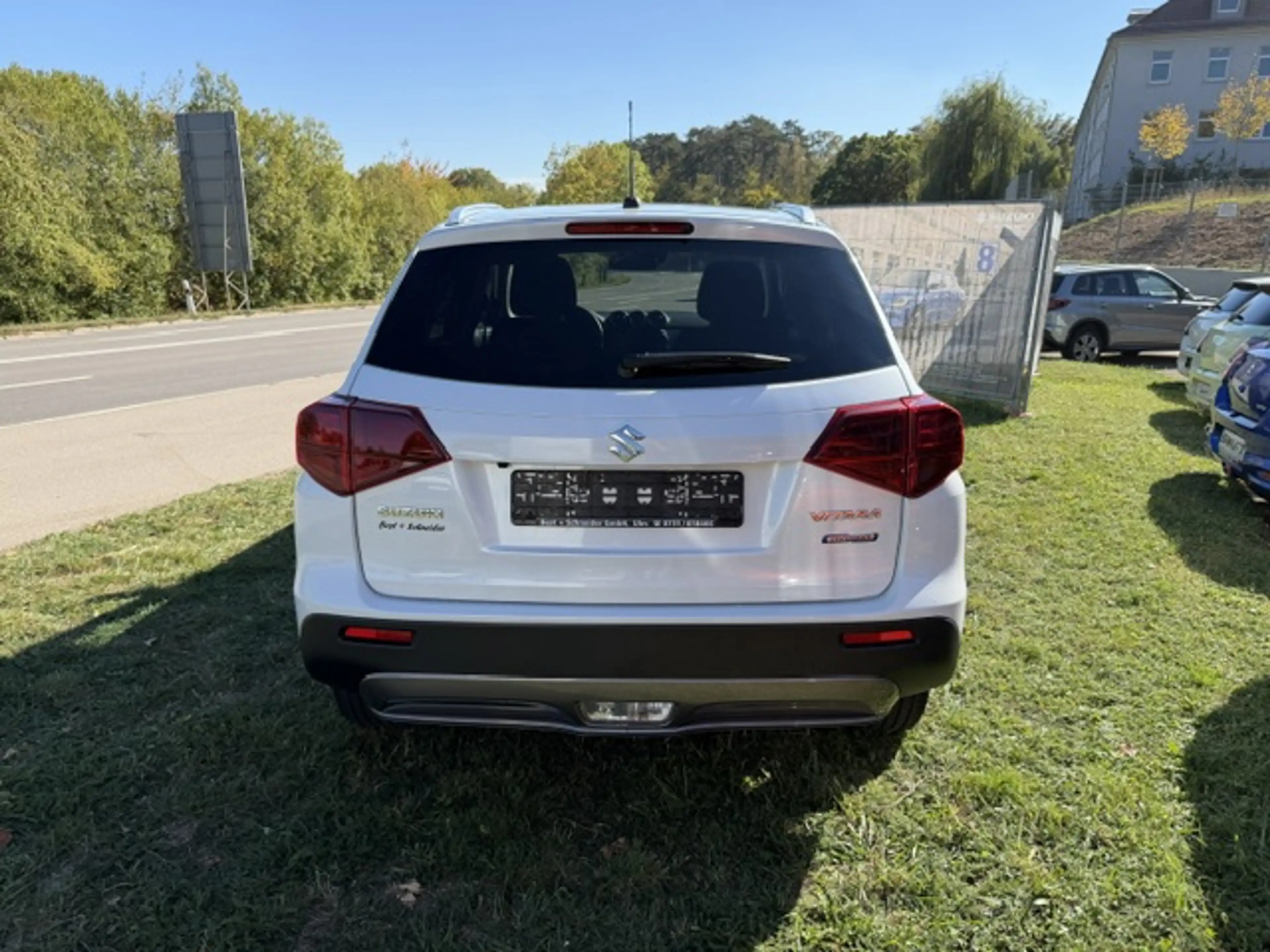 Suzuki Vitara Vitara 1.4 Boosterjet Hybrid Comfort — photo 4